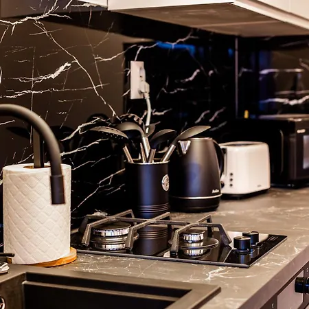 Feels Like - アパート オルシュティン